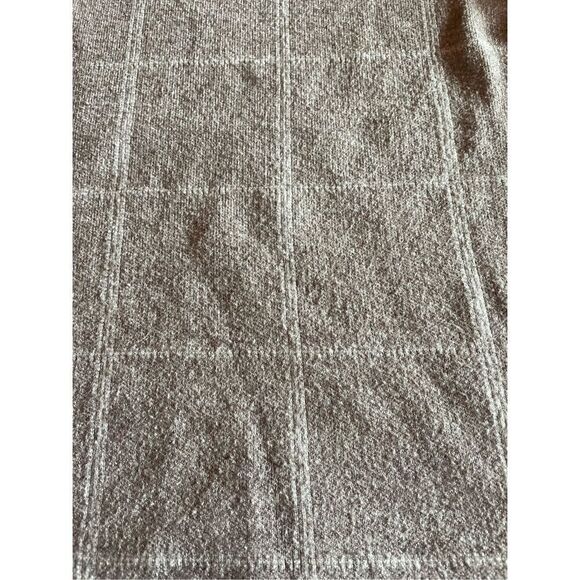 Sweaters x2 - Picture 7 of 7